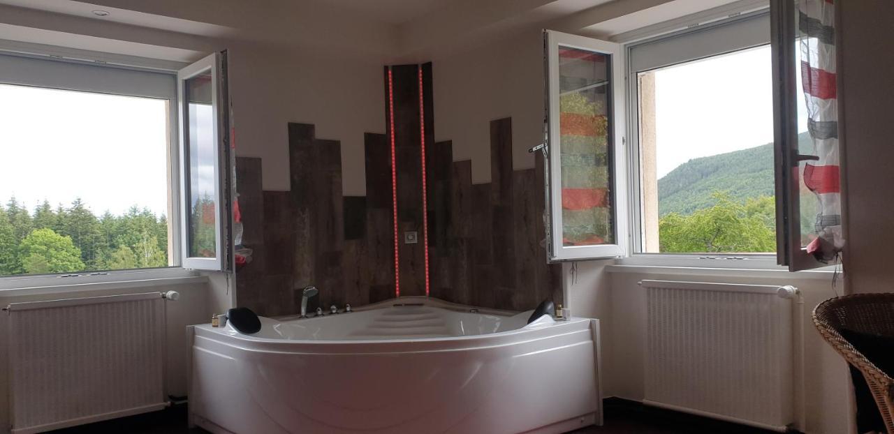 ホテルDomaine Des Cigogneaux ラバロッシュ エクステリア 写真